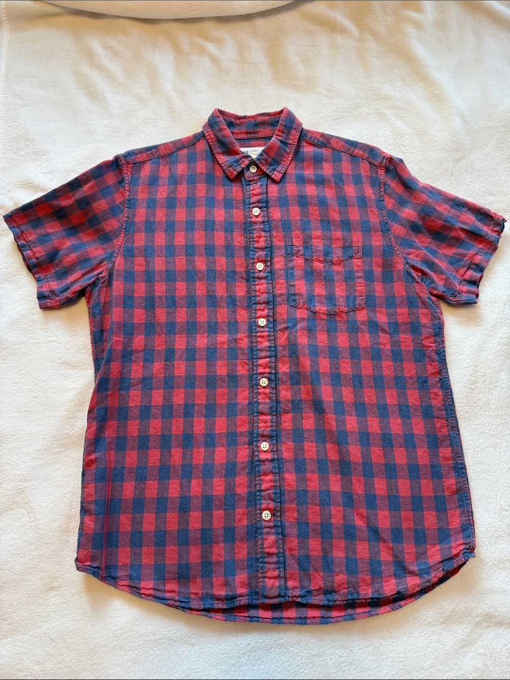 Men's GAP Standard Fit Linen Blend Short Sleeve Shirt - Picture 3 of 7